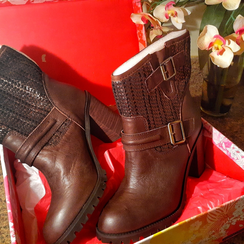 Chinese Laundry Leafty Bootie